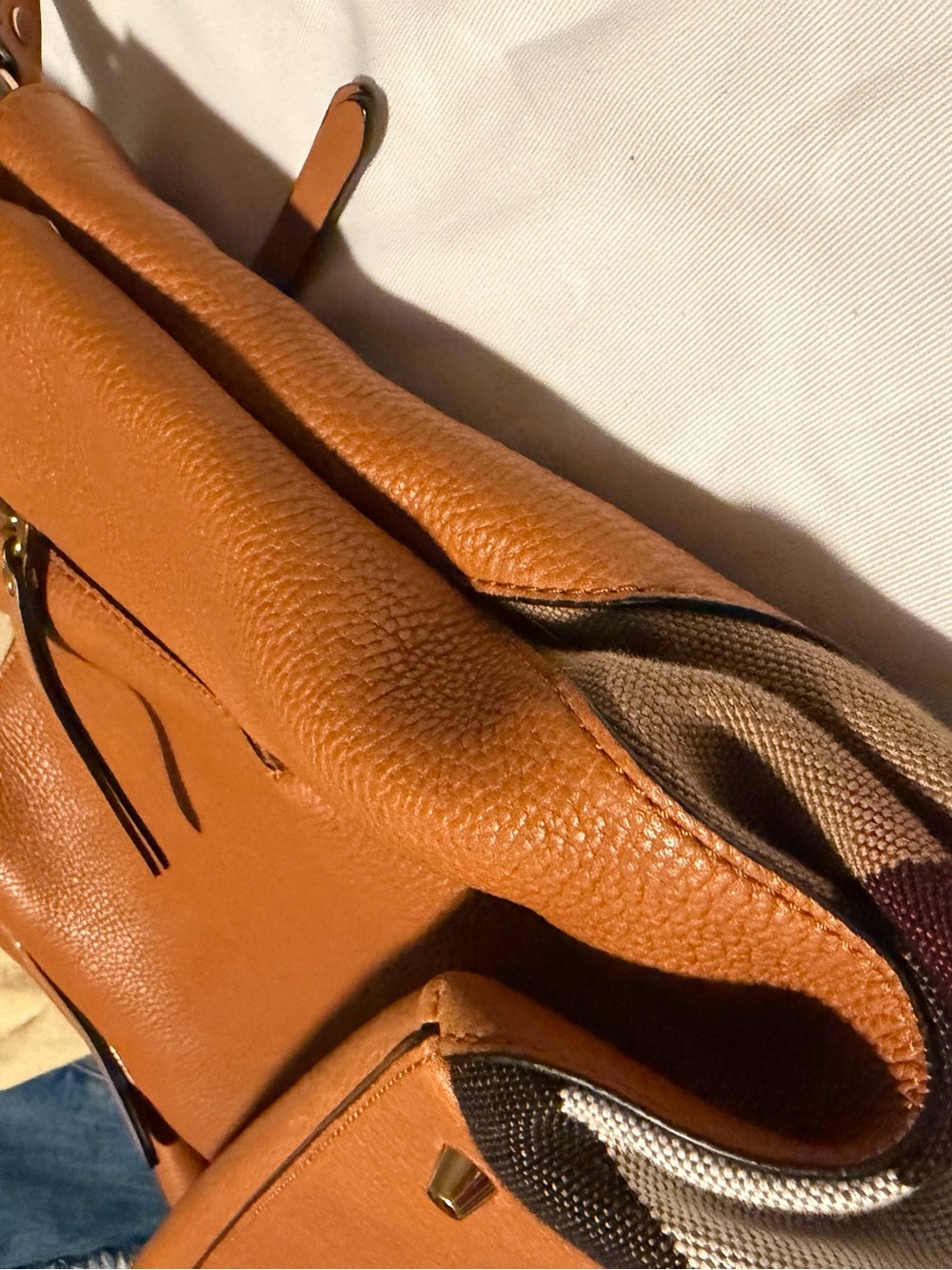 BURBERRY Brown Leather And House Check Canvas Medium Maidstone Tote Bag - Picture 11 of 14